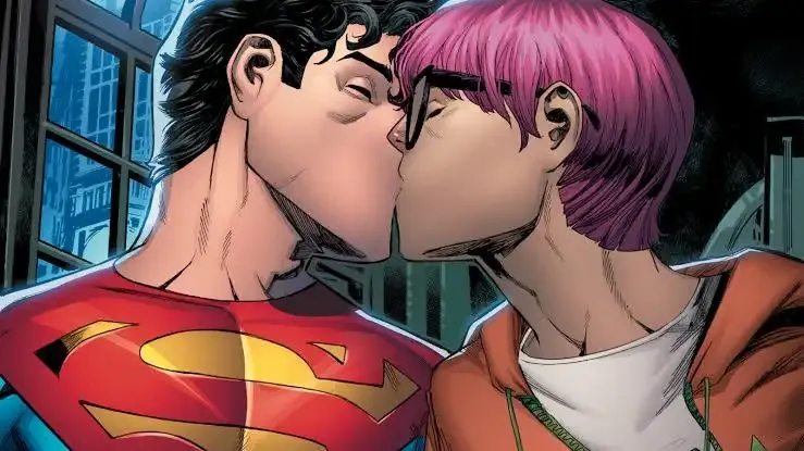 Jon Kent kiss DC Comics